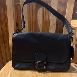 Coach Black Leather Tabby Shoulder Bag with Signature 'C' Hardware